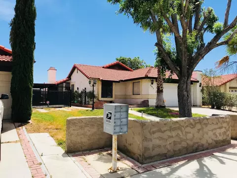 37012 33rd St E St E, Palmdale, CA 93550 photo 1
