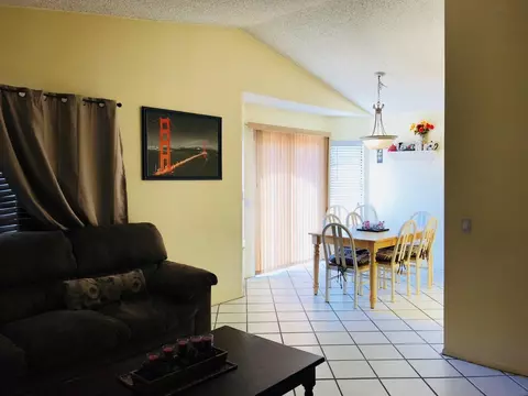 37012 33rd St E St E, Palmdale, CA 93550 photo 6