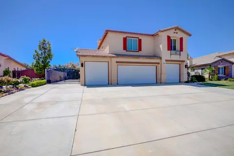 41721 Firenze St, Lancaster, CA 93536 photo 3