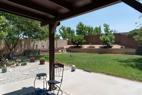 202 Chestnut Ct, Tehachapi, CA 93561 photo 24
