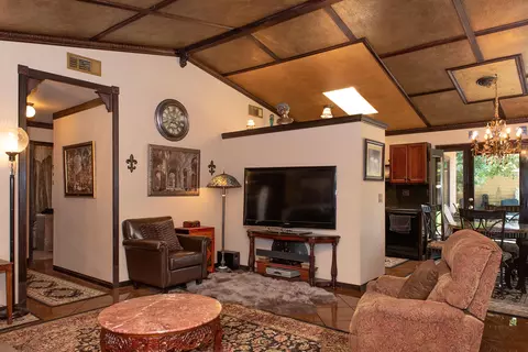 202 Chestnut Ct, Tehachapi, CA 93561 photo 8