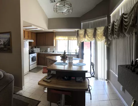 37522 E 45th St, Palmdale, CA 93552 photo 3