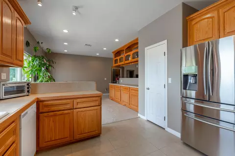21931 Berne St, Tehachapi, CA 93561 photo 21