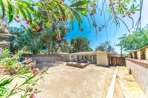 44118 Fig Ave, Lancaster, CA 93534 photo 15