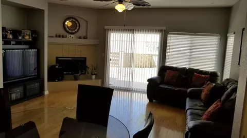 4352 Bethpage Dr, Palmdale, CA 93551 photo 8
