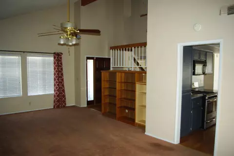 413 0akwood Ct, Tehachapi, CA 93561 photo 5