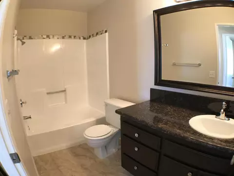 40702 E 178th St, Lancaster, CA 93535 photo 17