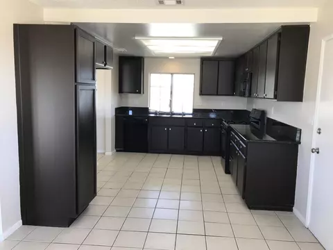 40702 E 178th St, Lancaster, CA 93535 photo 13