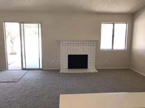 40702 E 178th St, Lancaster, CA 93535 photo 7