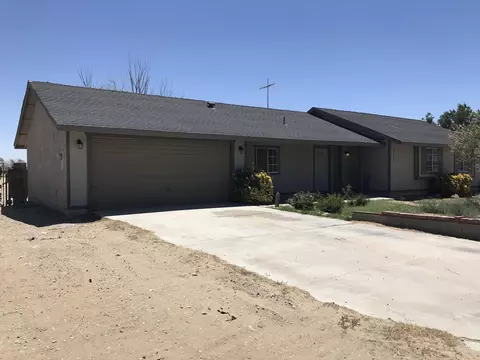 40702 E 178th St, Lancaster, CA 93535 photo 4