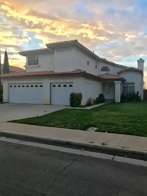 2013 Ivesbrook Street St E, Lancaster, CA 93535 photo 1