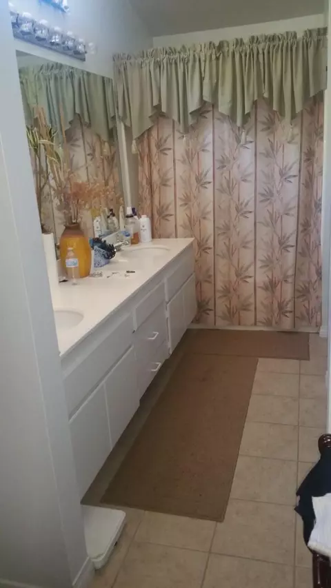 841 Cambridge Ct, Lancaster, CA 93535 photo 6