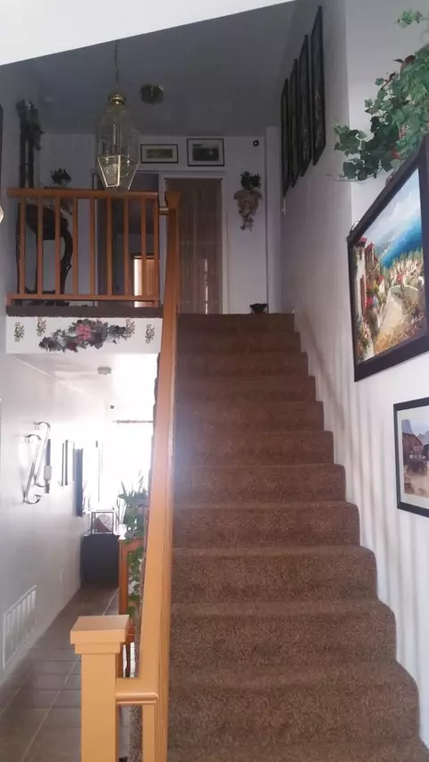 841 Cambridge Ct, Lancaster, CA 93535 photo 3
