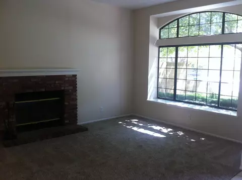 43361 Carpenter Dr, Lancaster, CA 93535 photo 5