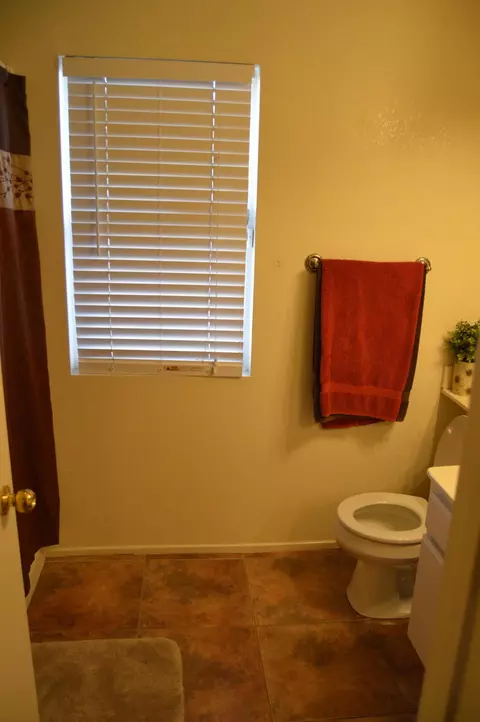 2115 Beechwood St, Lancaster, CA 93535 photo 37