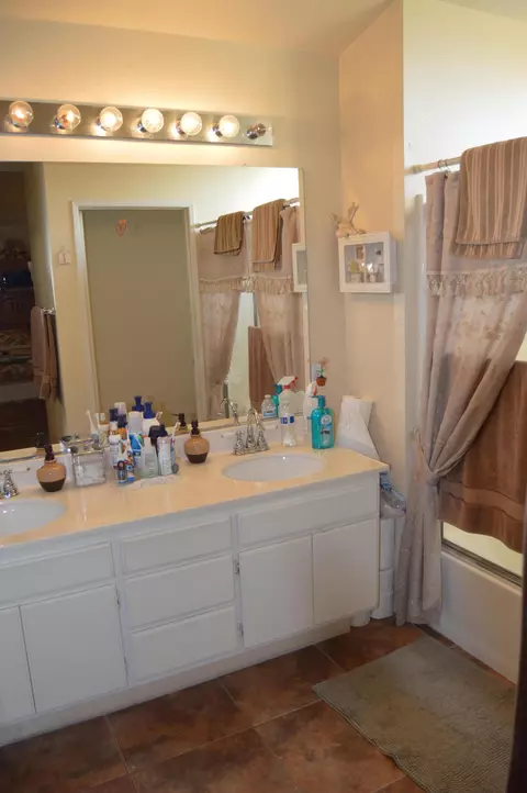 2115 Beechwood St, Lancaster, CA 93535 photo 34