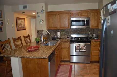 2115 Beechwood St, Lancaster, CA 93535 photo 17