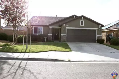43531 Hampton St, Lancaster, CA 93536 photo 1
