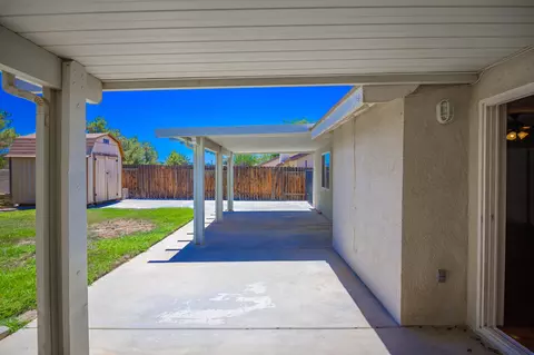 43558 E 32nd St, Lancaster, CA 93535 photo 4