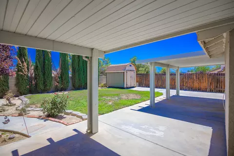43558 E 32nd St, Lancaster, CA 93535 photo 3