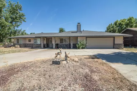 29441 Fawn Way, Tehachapi, CA 93561 photo 2