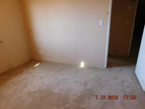 8233 W Avenue E12, Lancaster, CA 93536 photo 20