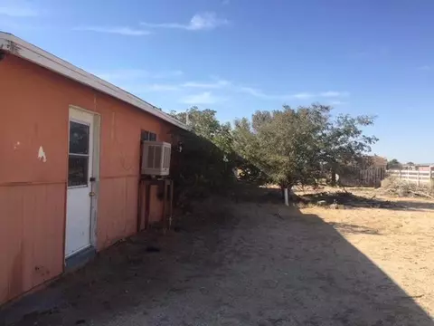 8233 W Avenue E12, Lancaster, CA 93536 photo 76
