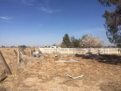 8233 W Avenue E12, Lancaster, CA 93536 photo 52