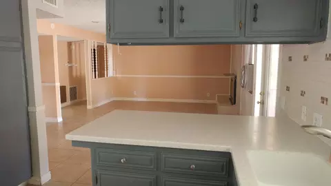 44127 Halcom Ave, Lancaster, CA 93536 photo 9