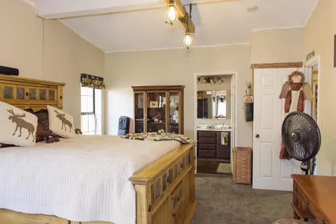 245 Juniper Ridge Ln, Acton, CA 93510 photo 20