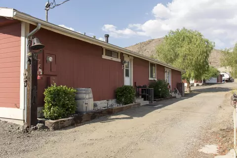 245 Juniper Ridge Ln, Acton, CA 93510 photo 2