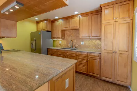 8245 Avenue E4 W, Lancaster, CA 93536 photo 5