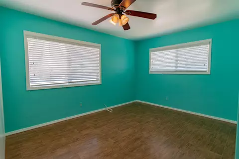 8245 Avenue E4 W, Lancaster, CA 93536 photo 11