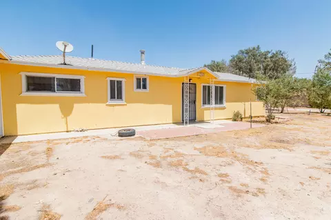 8245 Avenue E4 W, Lancaster, CA 93536 photo 18