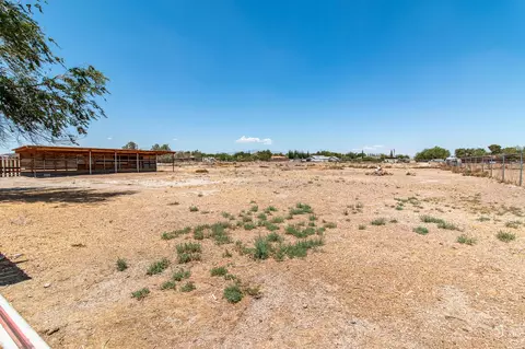 8245 Avenue E4 W, Lancaster, CA 93536 photo 15