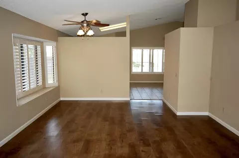43448 Alep St, Lancaster, CA 93536 photo 4