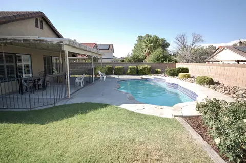 43448 Alep St, Lancaster, CA 93536 photo 3