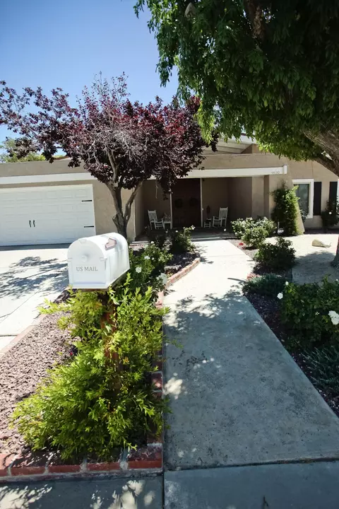 44130 Soft Ave, Lancaster, CA 93536 photo 3