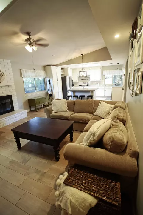 44130 Soft Ave, Lancaster, CA 93536 photo 46