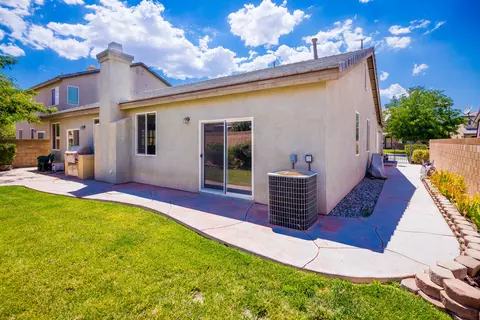 44620 Ruthron Ave, Lancaster, CA 93536 photo 32