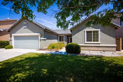 44620 Ruthron Ave, Lancaster, CA 93536 photo 1