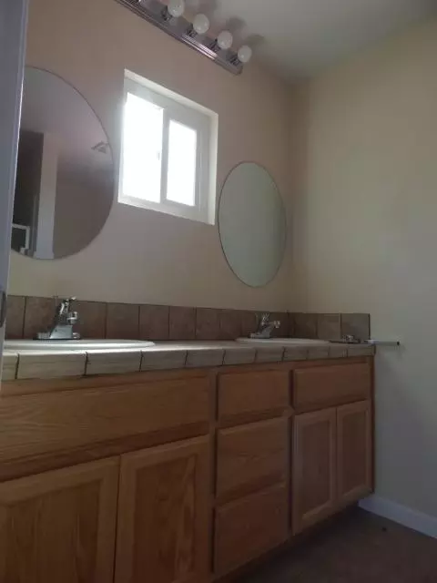 1227 Pasteur Dr, Lancaster, CA 93535 photo 28