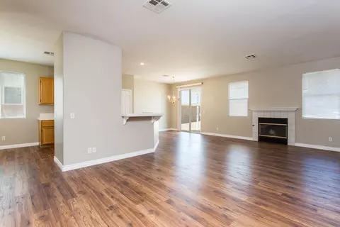 45527 17th St E, Lancaster, CA 93535 photo 5