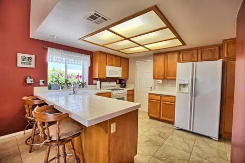 44019 E 12th St, Lancaster, CA 93535 photo 10