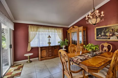 44019 E 12th St, Lancaster, CA 93535 photo 9
