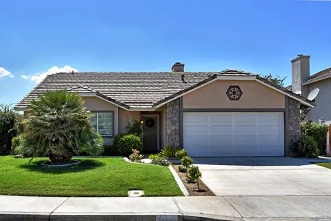 44019 E 12th St, Lancaster, CA 93535 photo 1