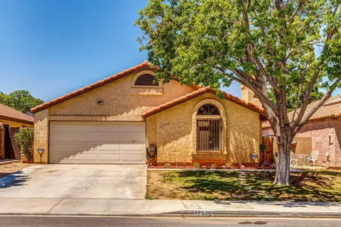 37535 37th St E, Palmdale, CA 93550 photo 1