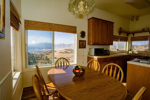 23201 Fondue Ct, Tehachapi, CA 93561 photo 18