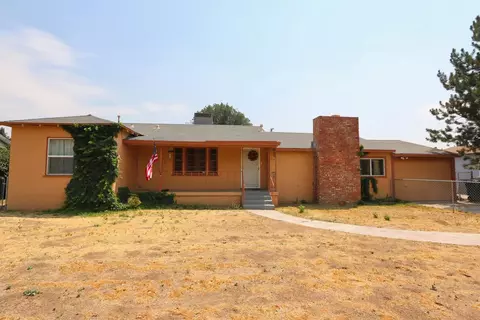 534 E Street St E, Tehachapi, CA 93561 photo 1