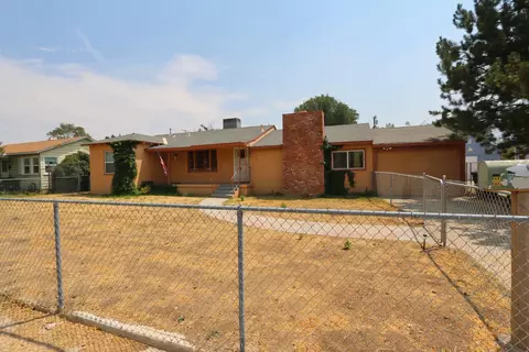 534 E Street St E, Tehachapi, CA 93561 photo 2
